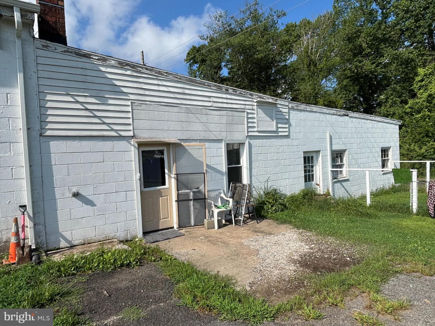 24 Virginia Avenue photo 8