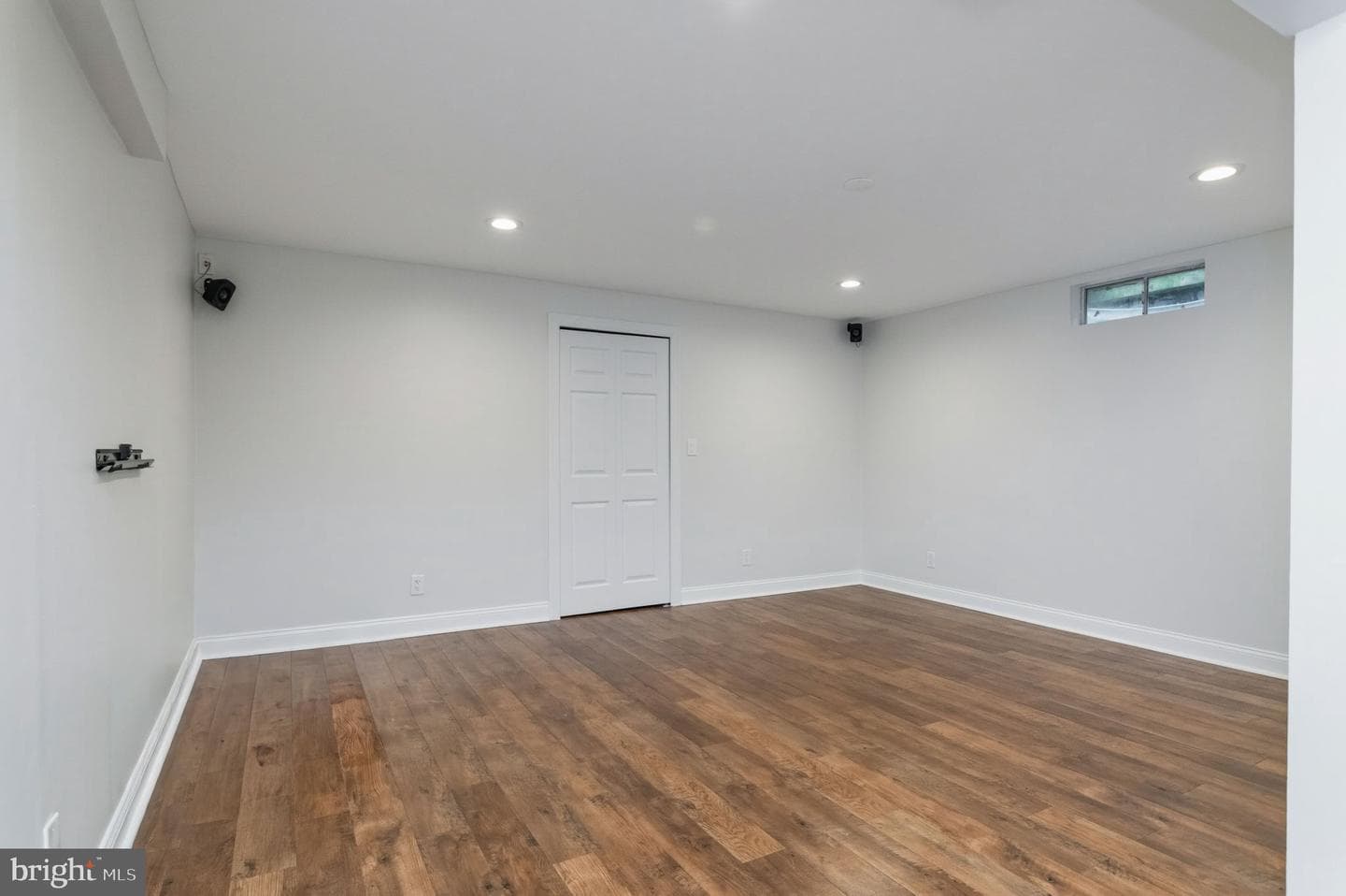 85 Saint Roberts Drive photo 34