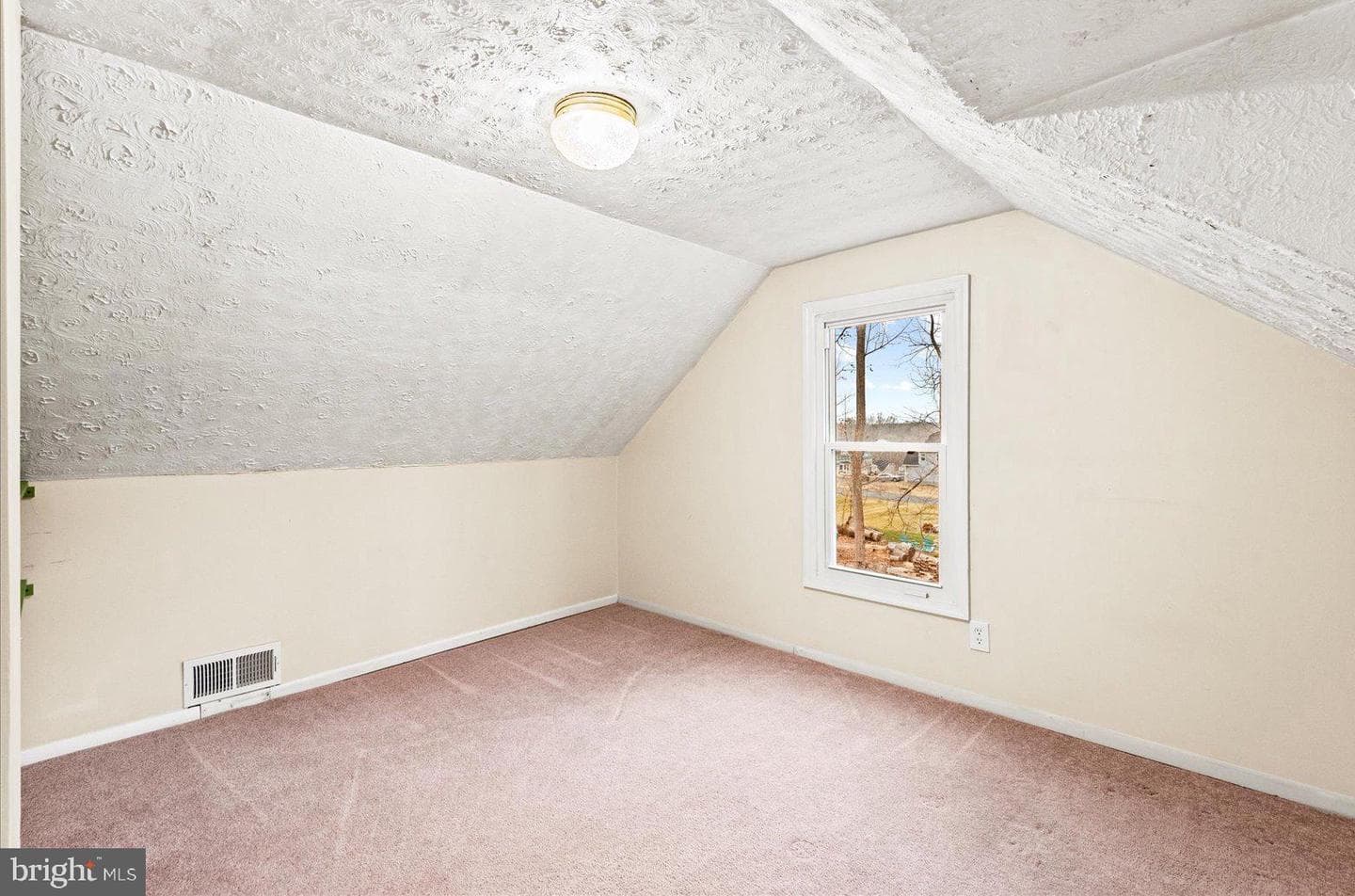 187 Onville Road photo 20