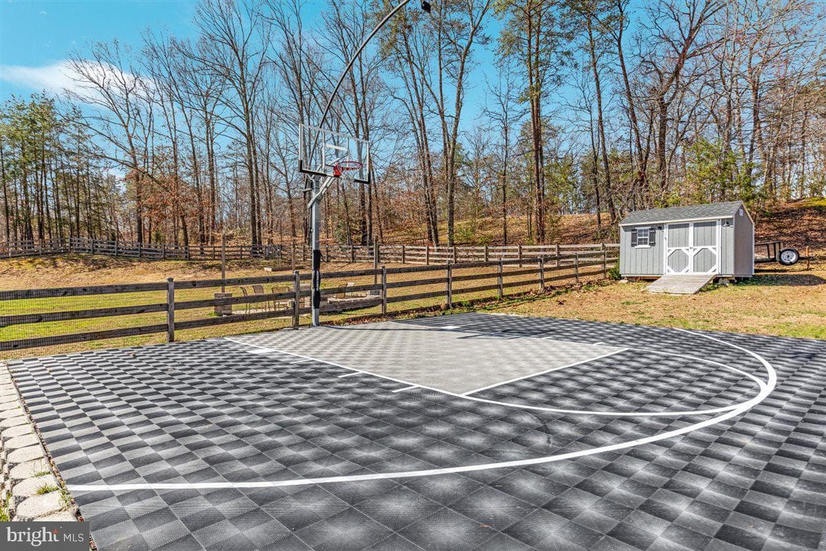 31 Fleetwood Farm Lane photo 48