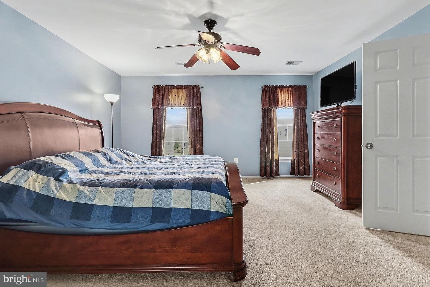 6 Summerfield Lane photo 22
