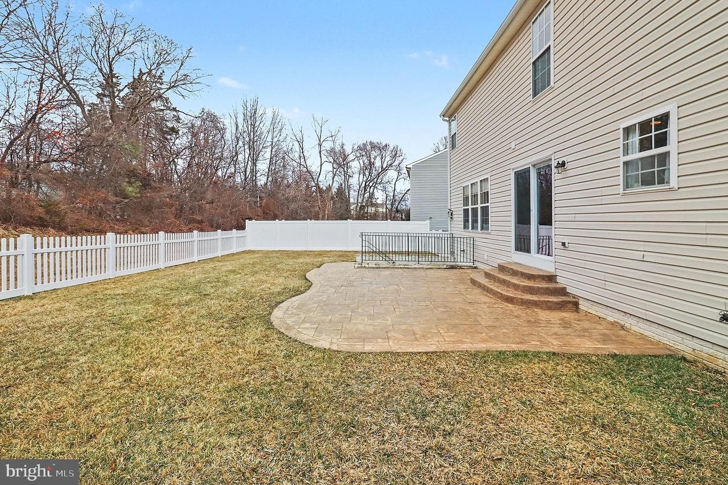 6 Summerfield Lane photo 35