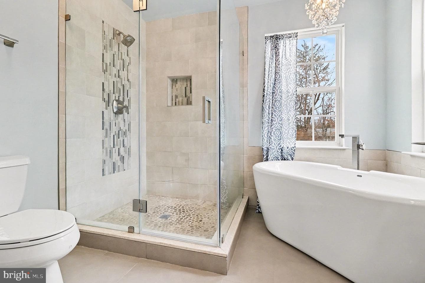 6 Summerfield Lane photo 6