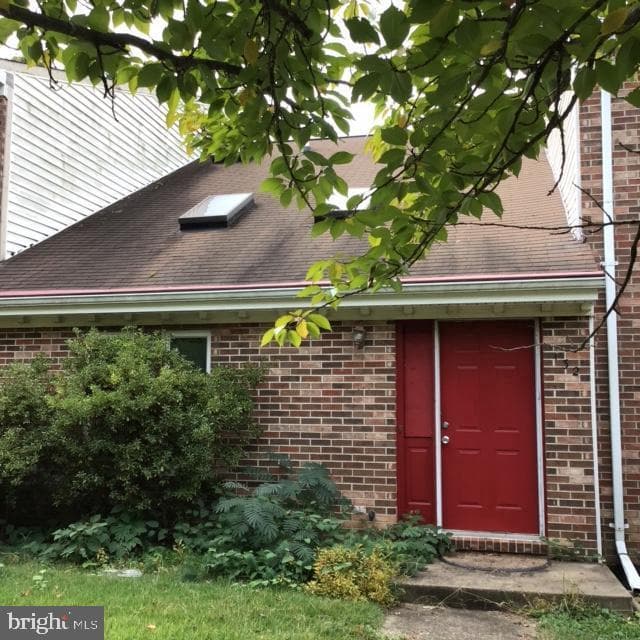 132 Matthew Court