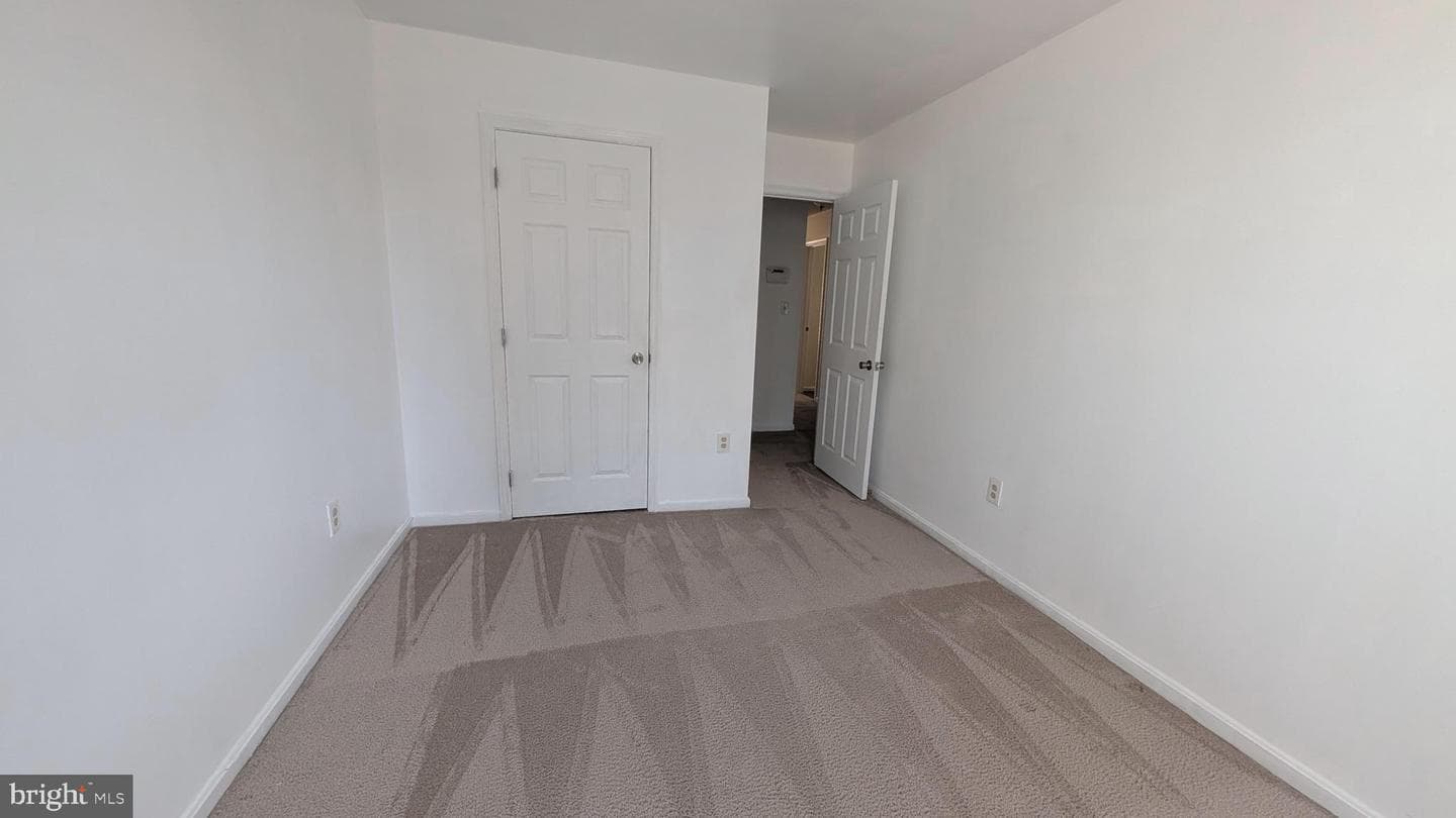 132 Matthew Court photo 22
