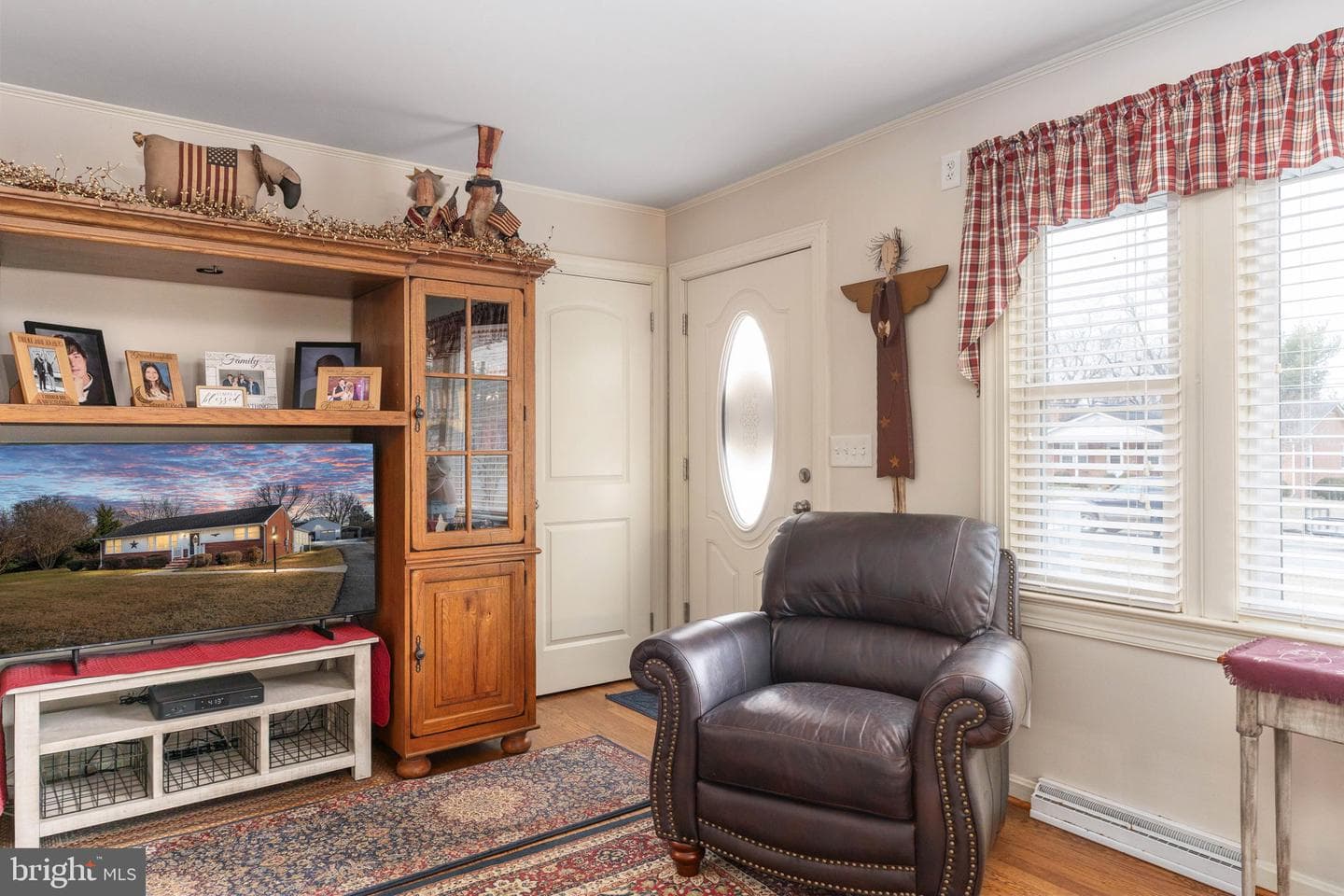 511 Ferry Road photo 13