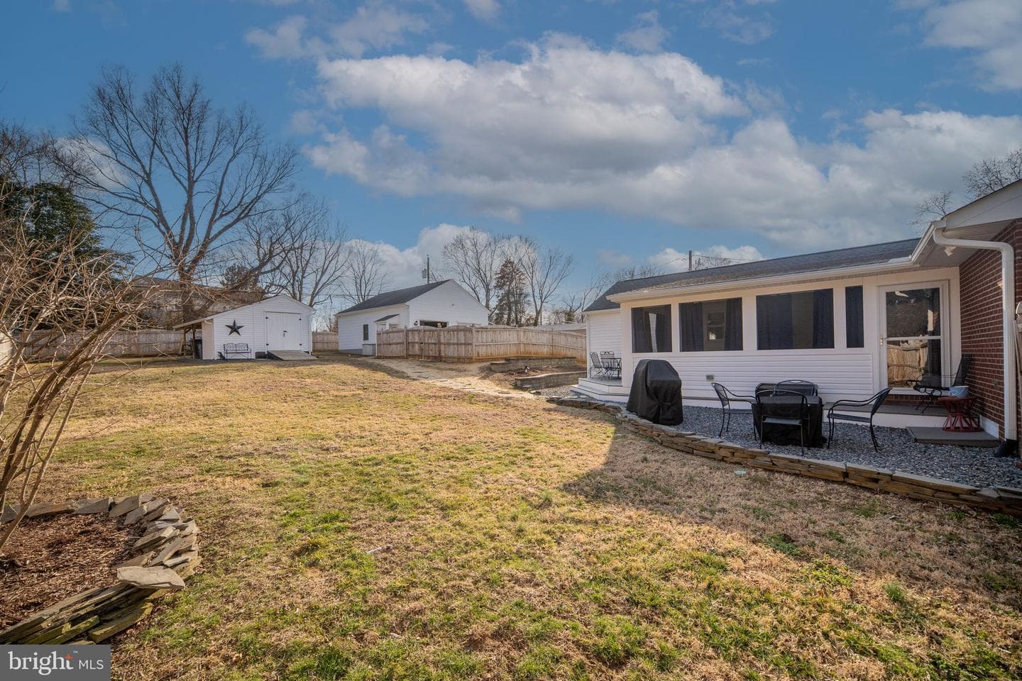511 Ferry Road photo 54