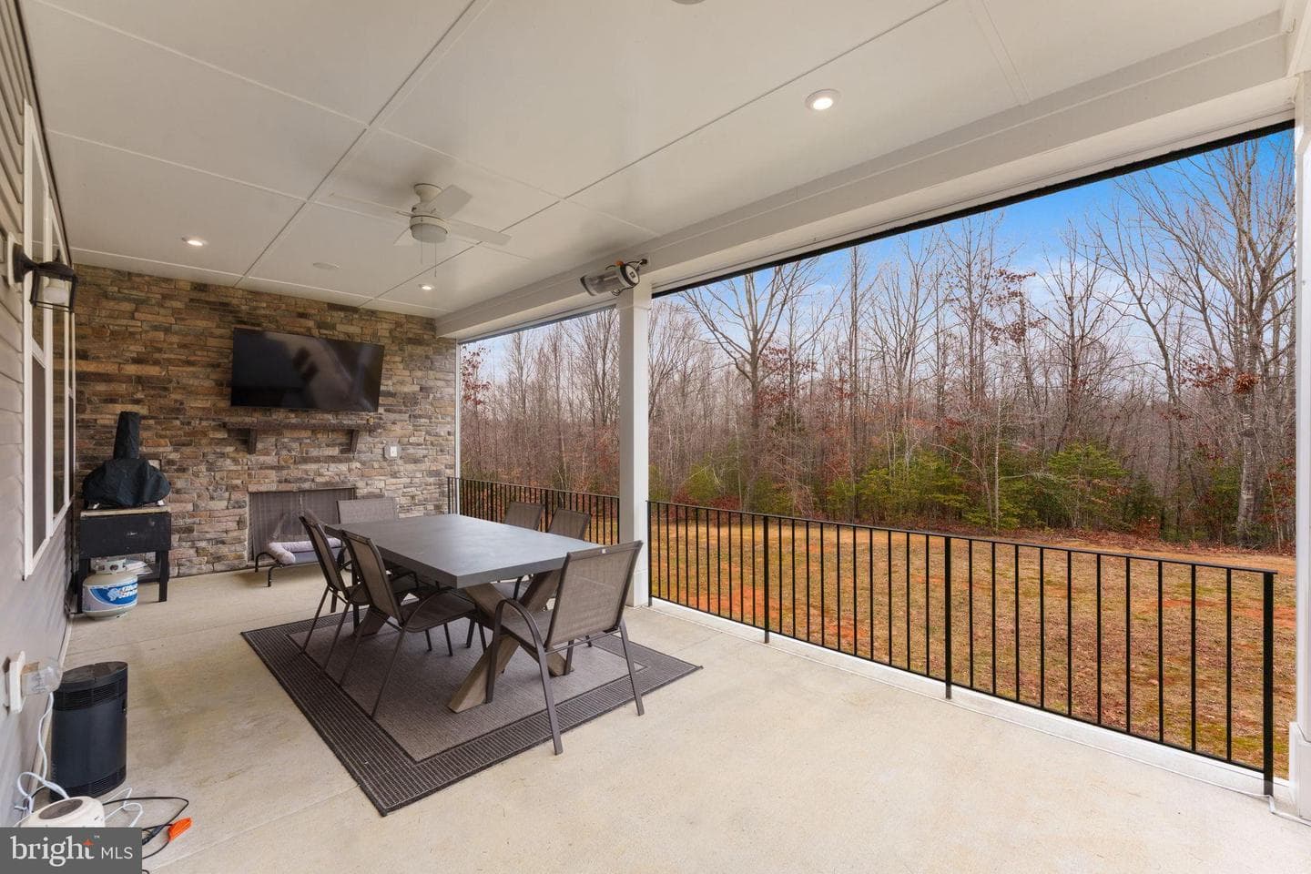 118 Loyd Drive photo 25