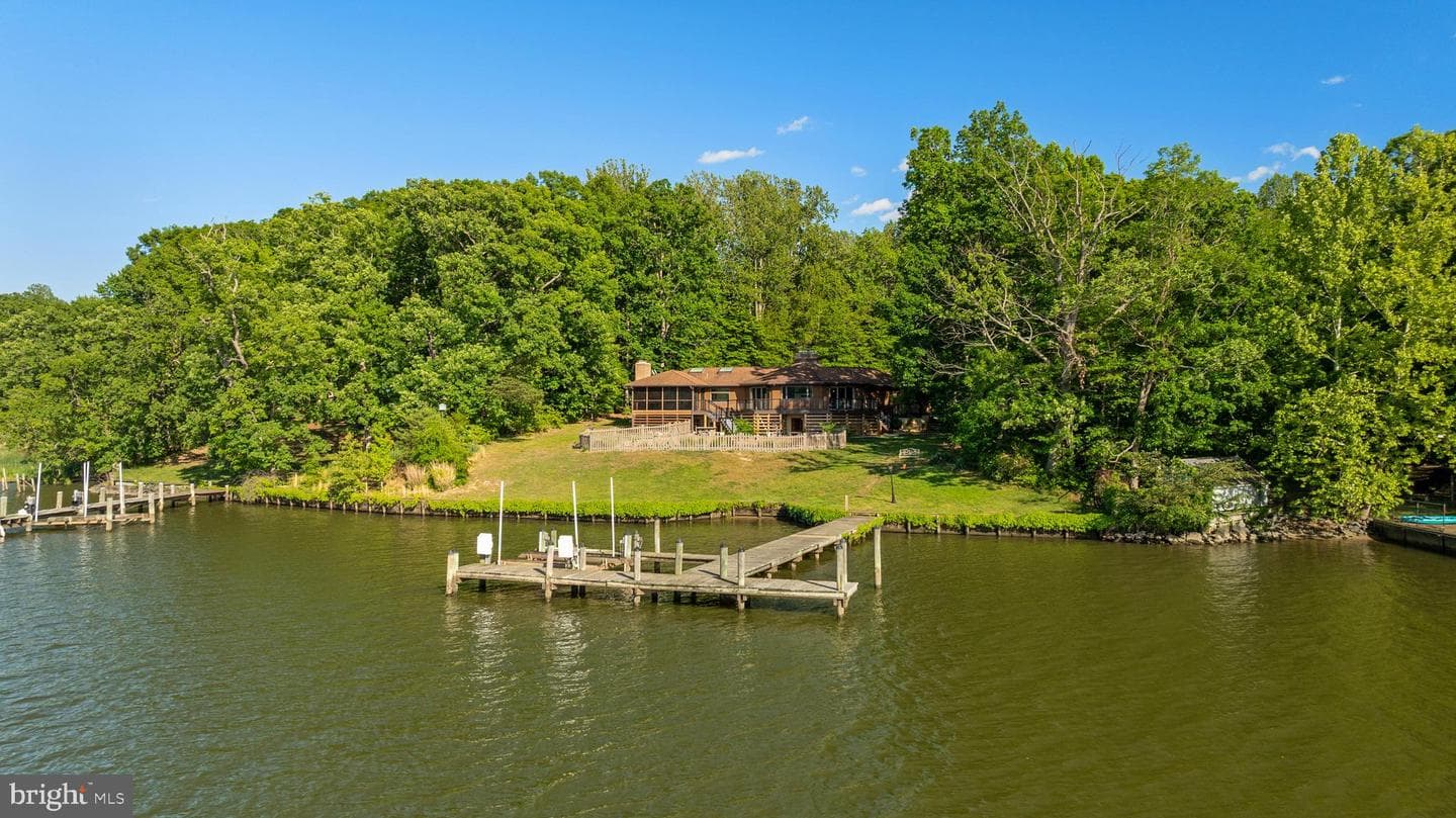 106 Shady Cove Lane photo 1