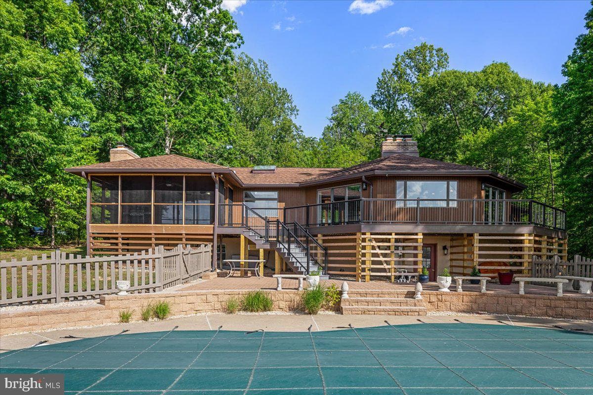 106 Shady Cove Lane photo 3