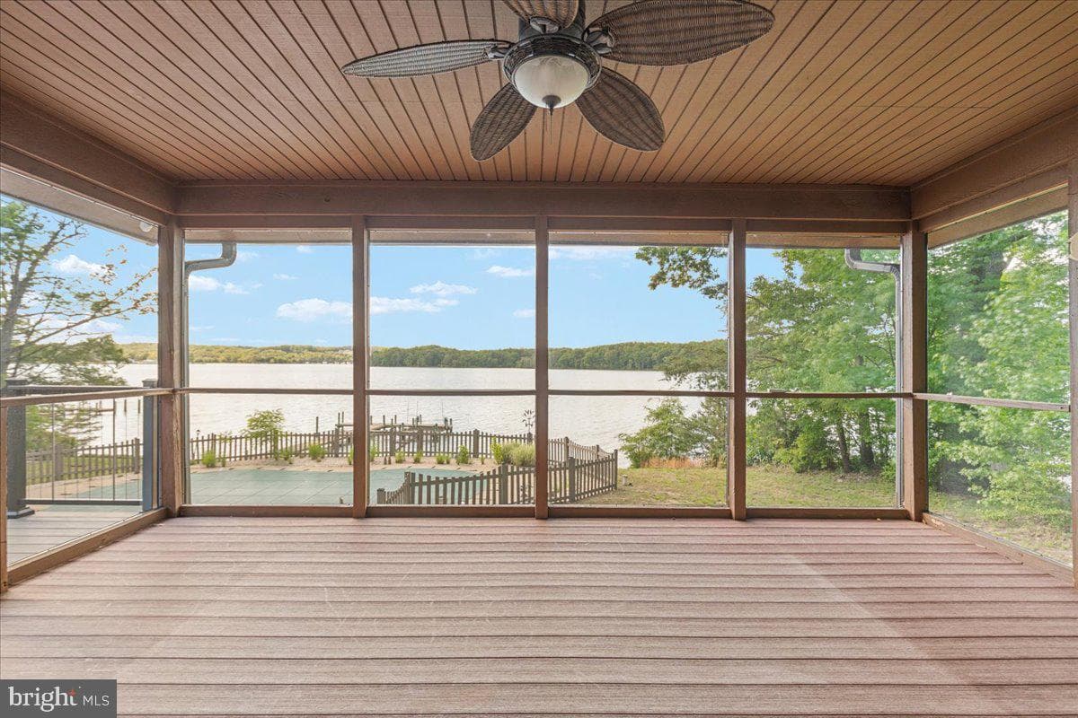 106 Shady Cove Lane photo 31