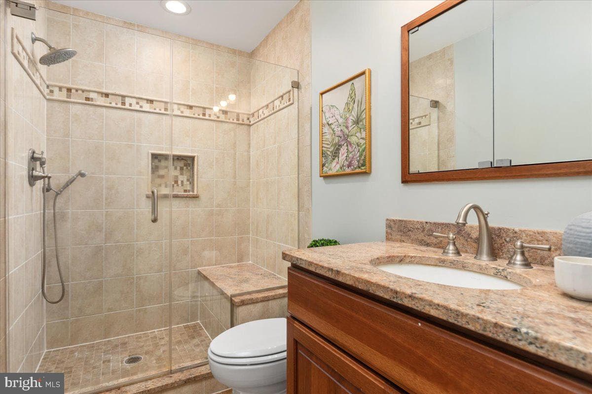 106 Shady Cove Lane photo 35