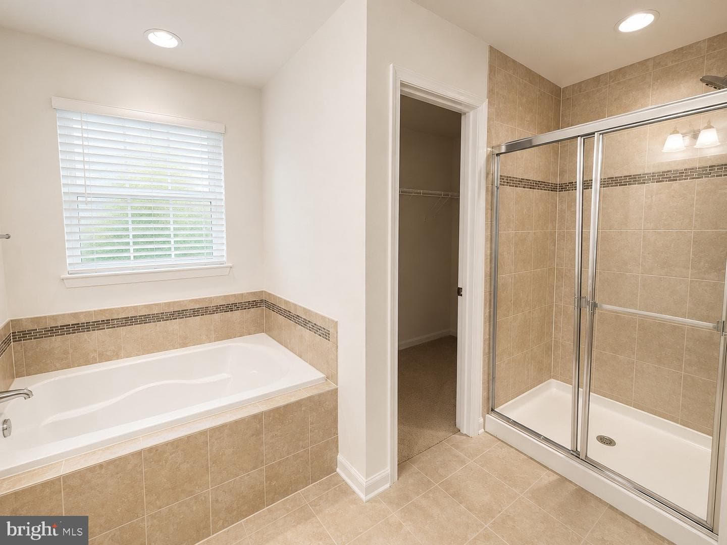 11 Braewood Drive photo 24