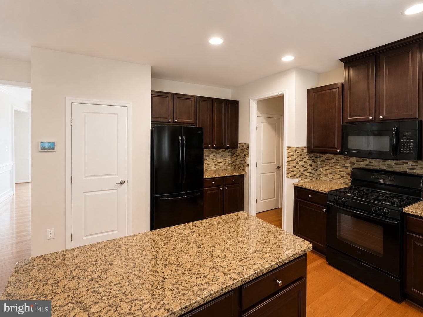 11 Braewood Drive photo 5