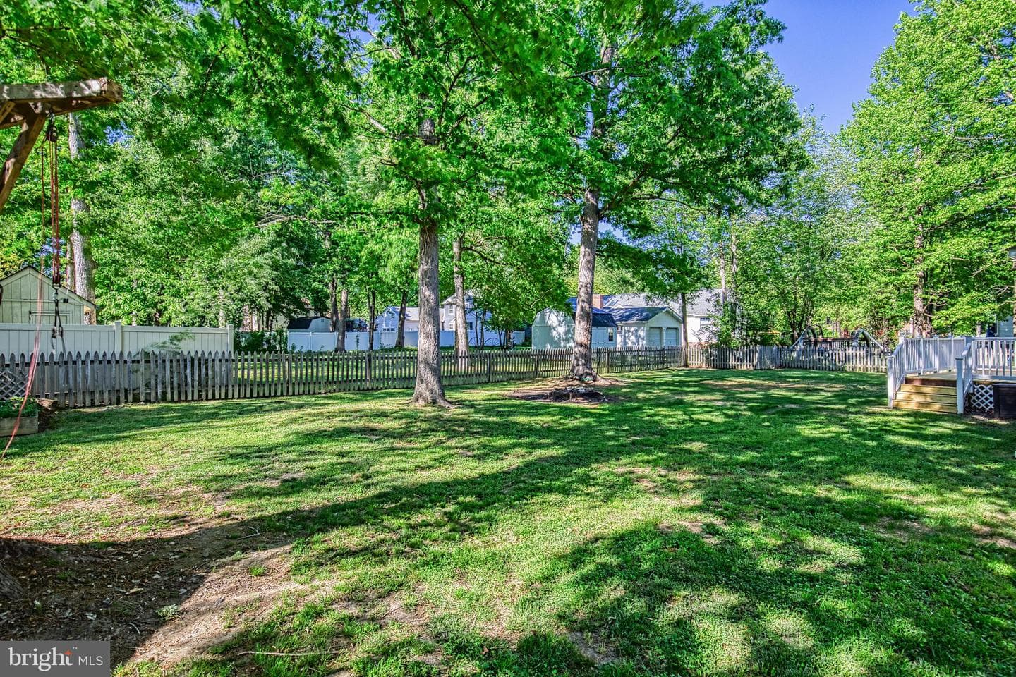 386 Ferry Road photo 36