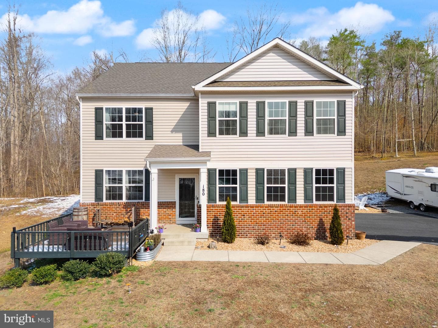 180 Pinewood Road photo 4