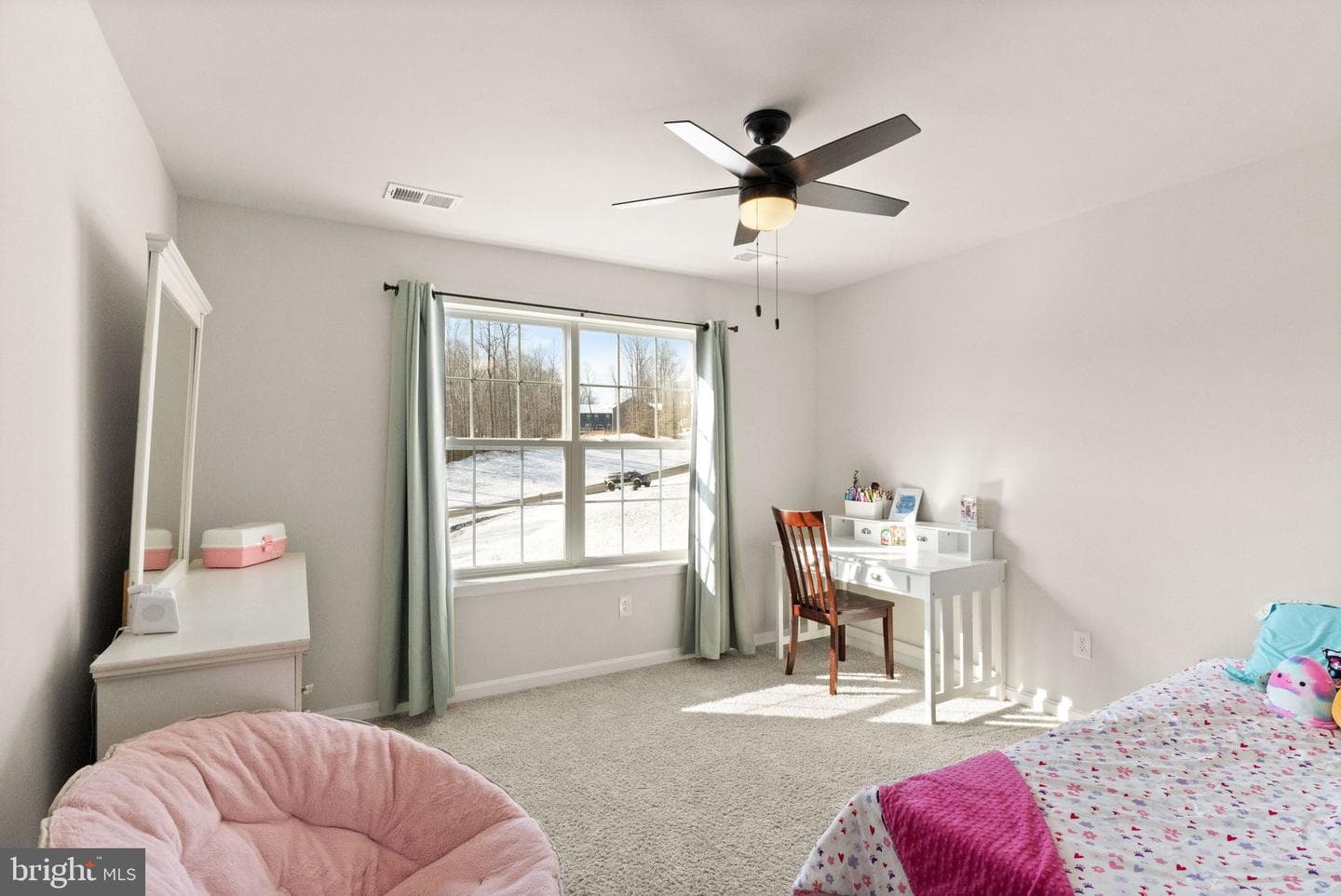 180 Pinewood Road photo 44