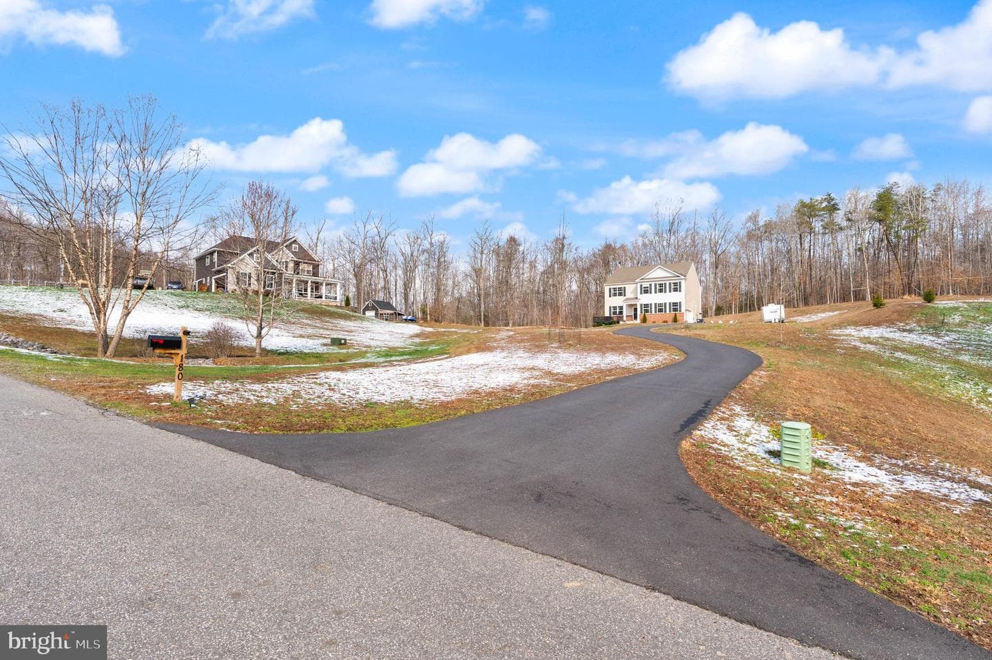 180 Pinewood Road photo 6