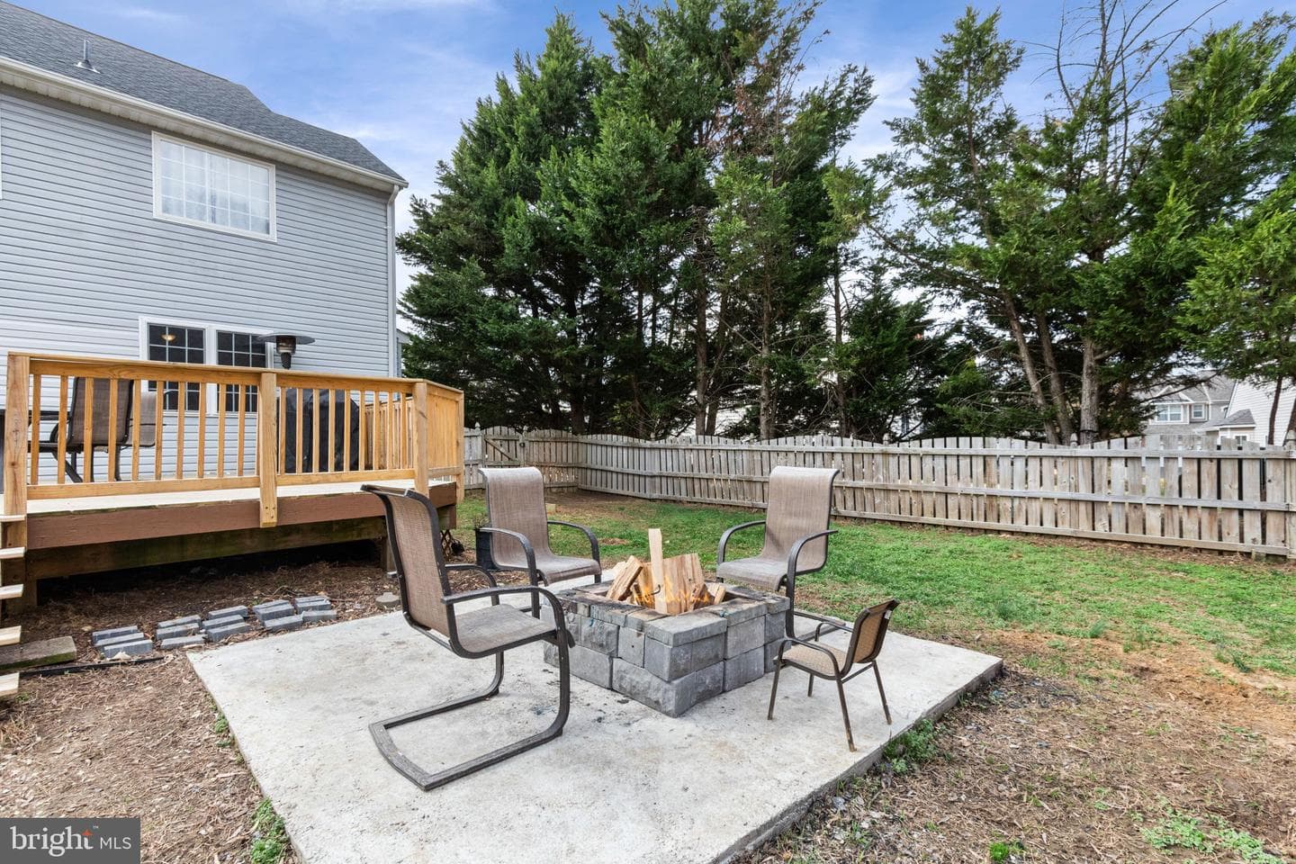 60 Portland Drive photo 45