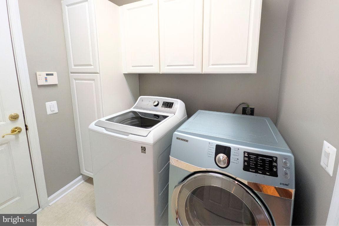 27 Hanover Court photo 32