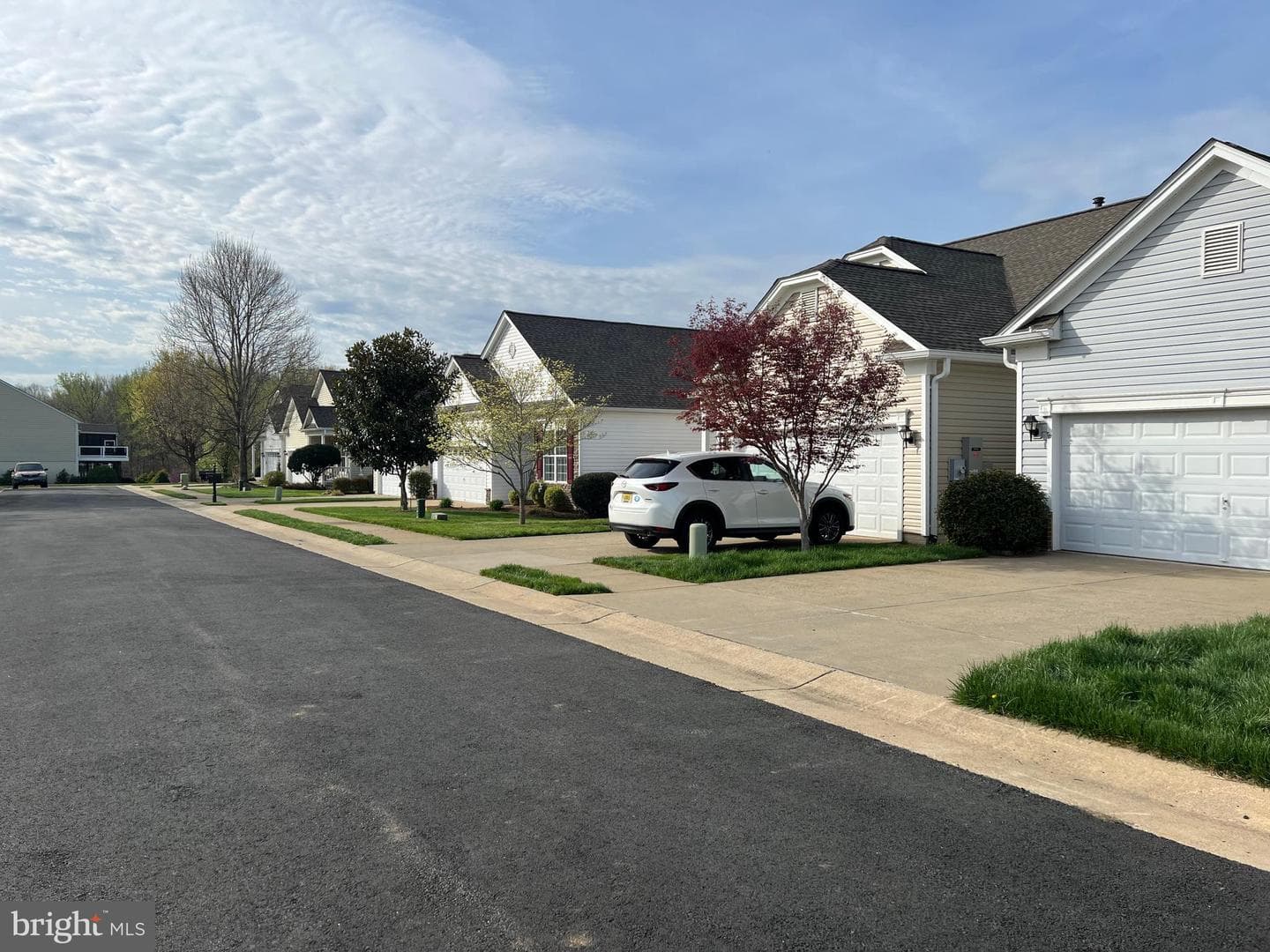 27 Hanover Court photo 4