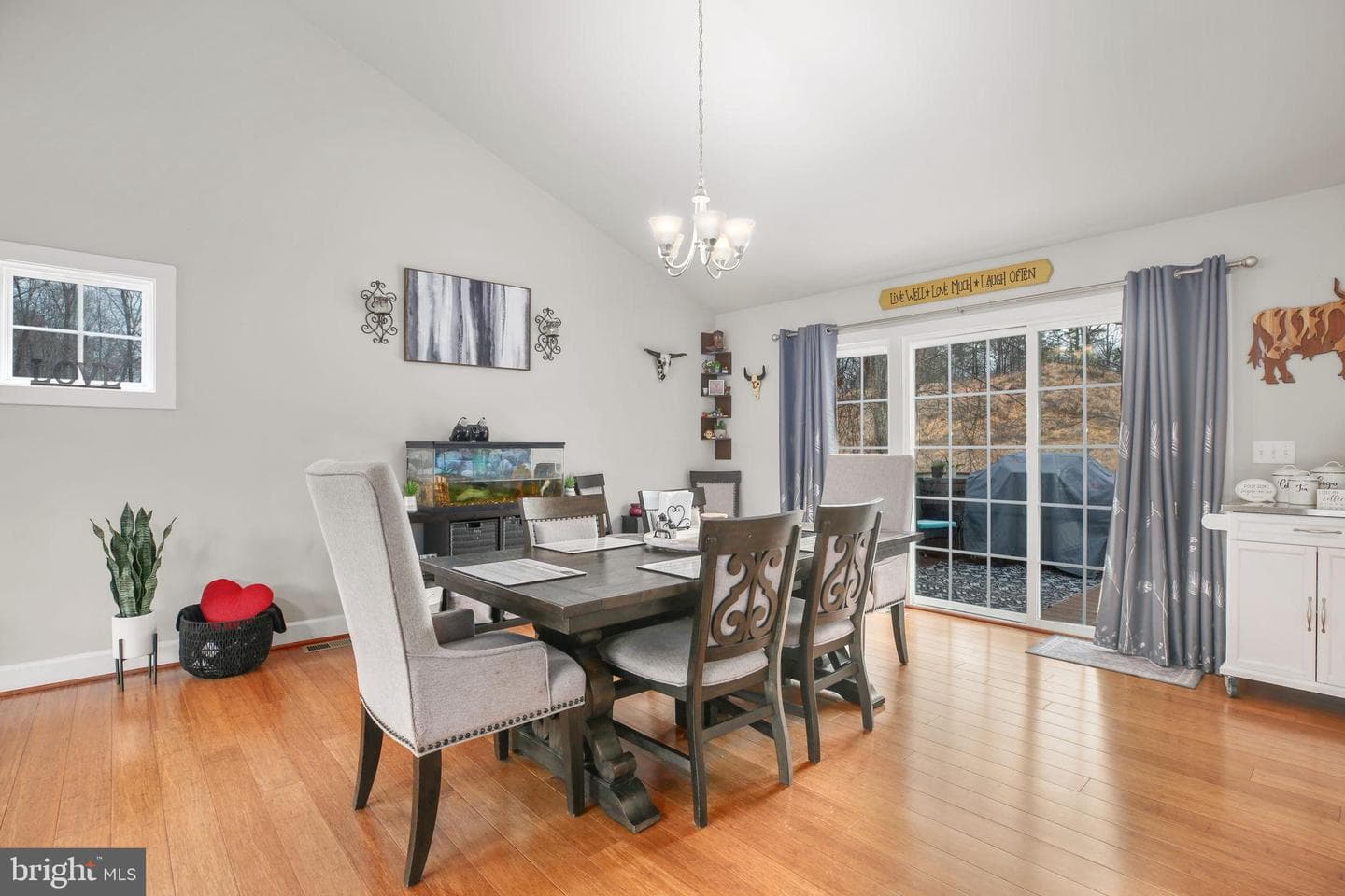 189 Ruby Glen Lane photo 7