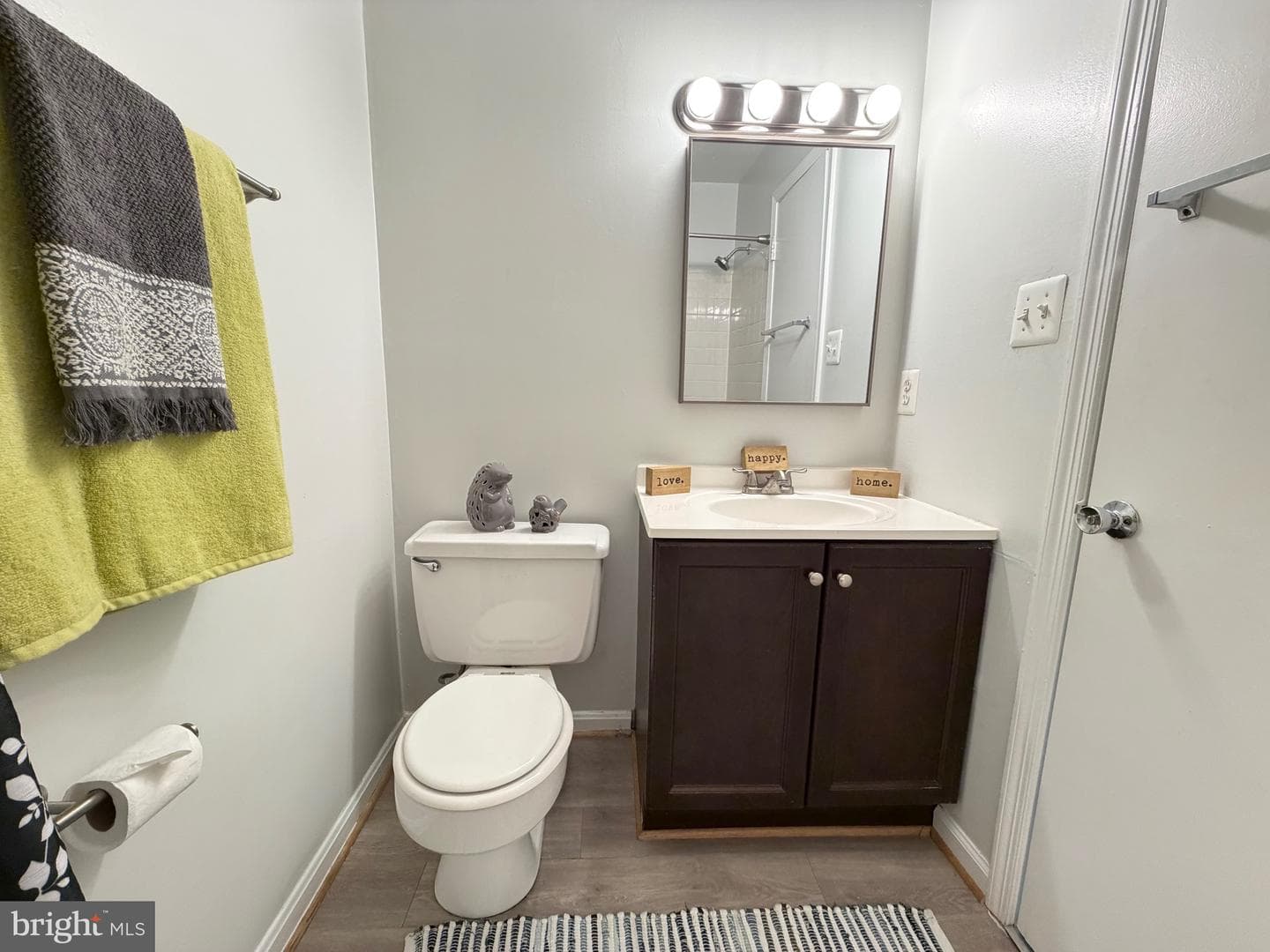 1241 Thomas Jefferson Place photo 21