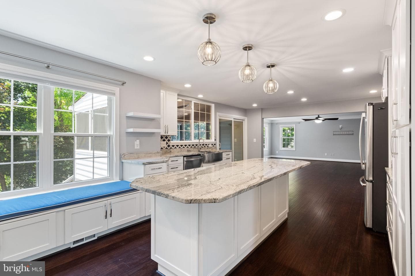 6 Sturbridge Lane photo 13