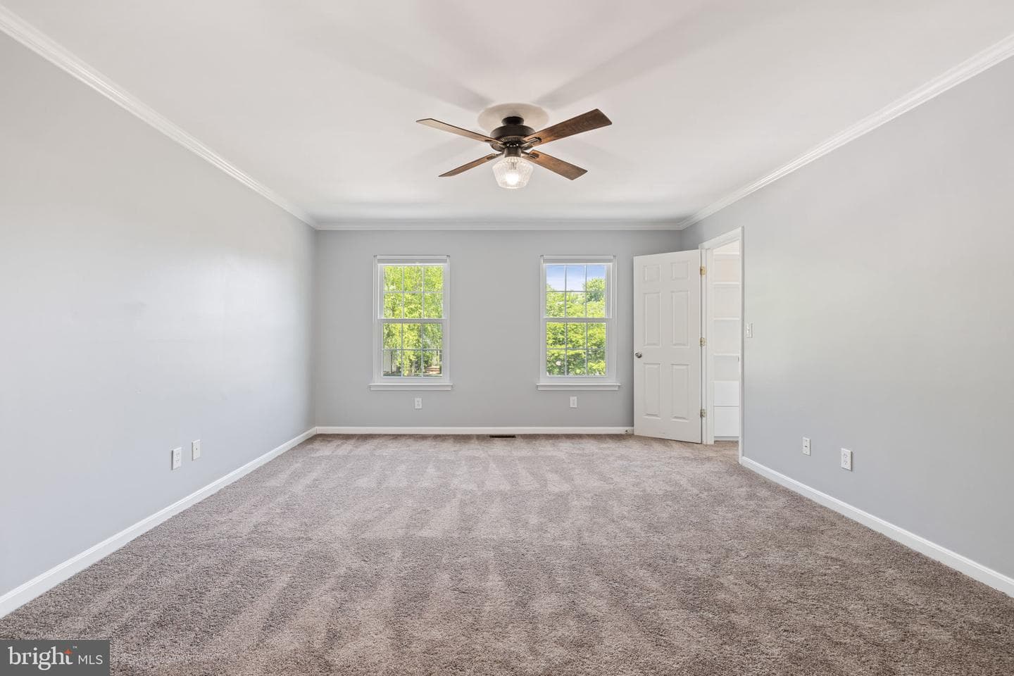 6 Sturbridge Lane photo 29