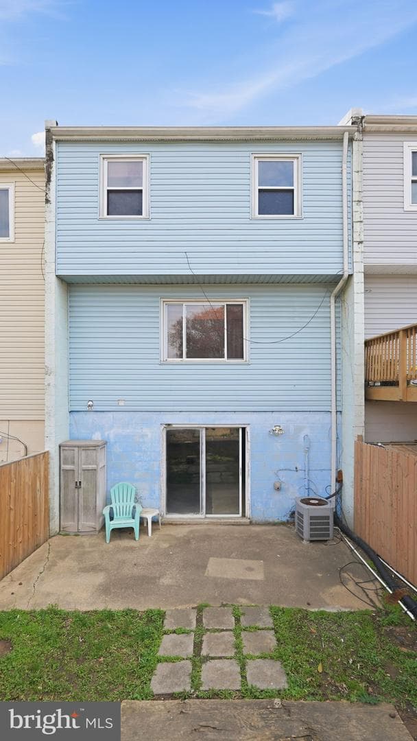 64 Bristol Court photo 23