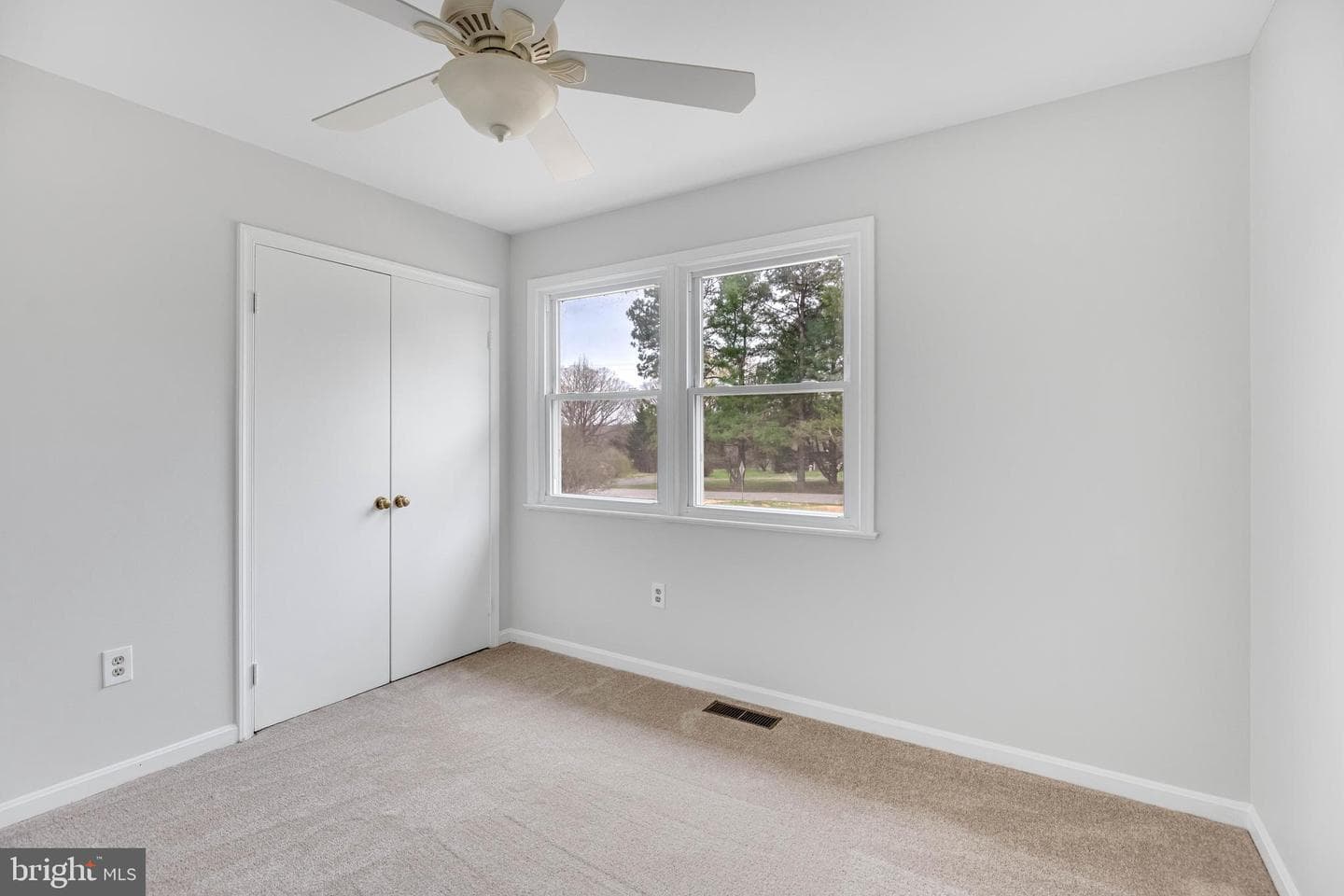 301 Ingleside Drive photo 22
