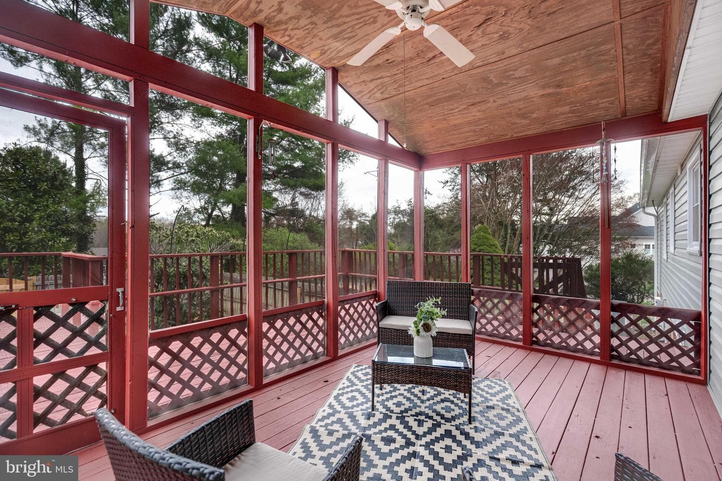 301 Ingleside Drive photo 38