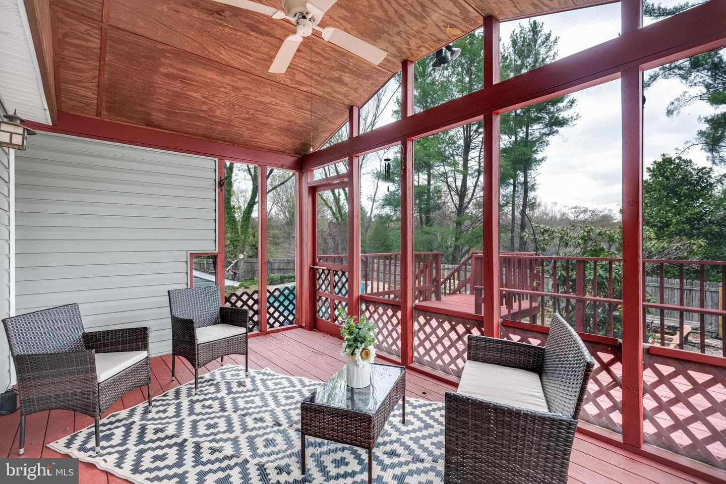 301 Ingleside Drive photo 40