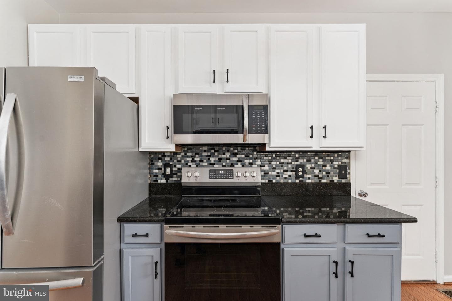 8 River Oak Drive photo 27