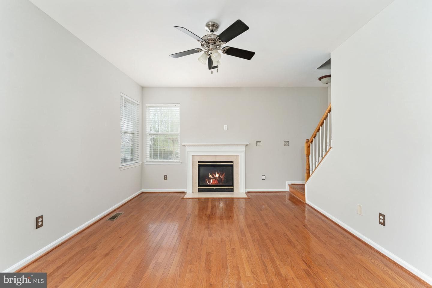 8 River Oak Drive photo 32