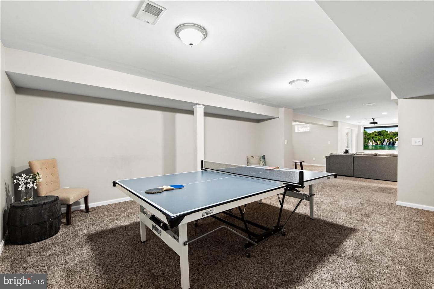 73 Kinross Drive photo 48