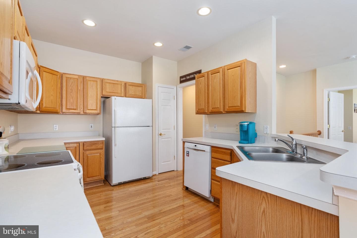 6 Dayton Circle photo 14