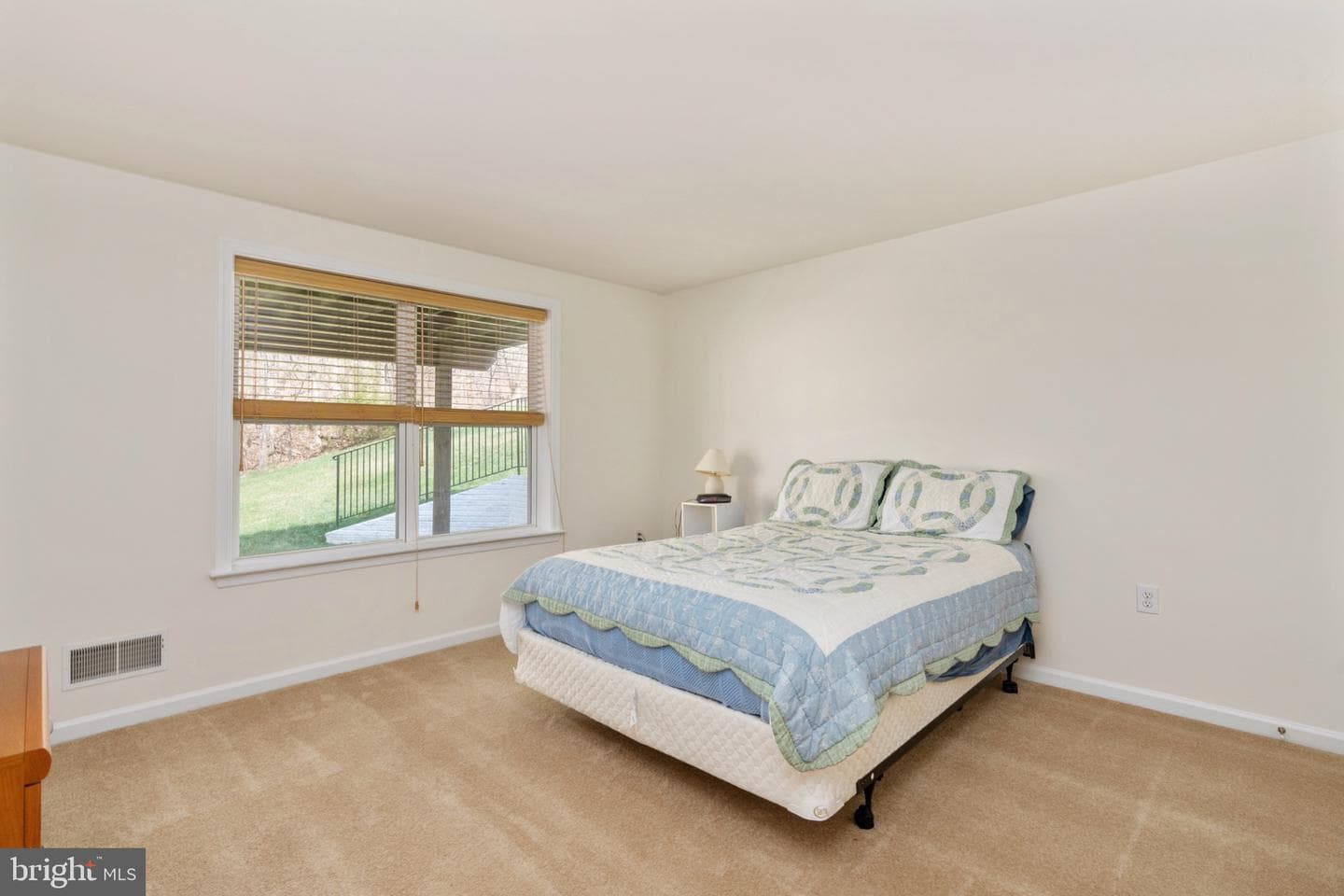 6 Dayton Circle photo 32
