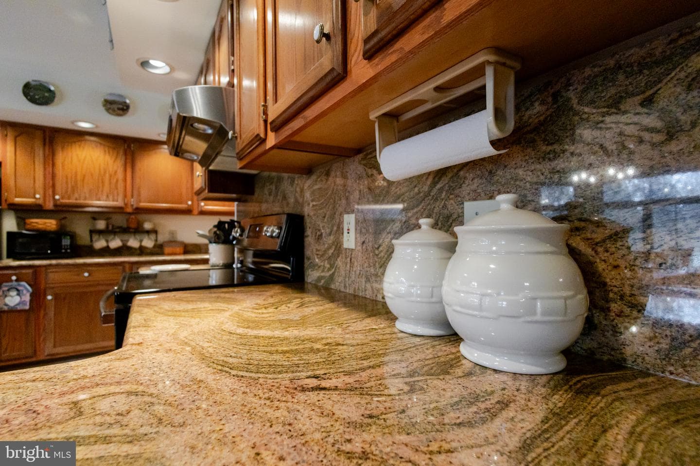 2230 Karen Terrace photo 30
