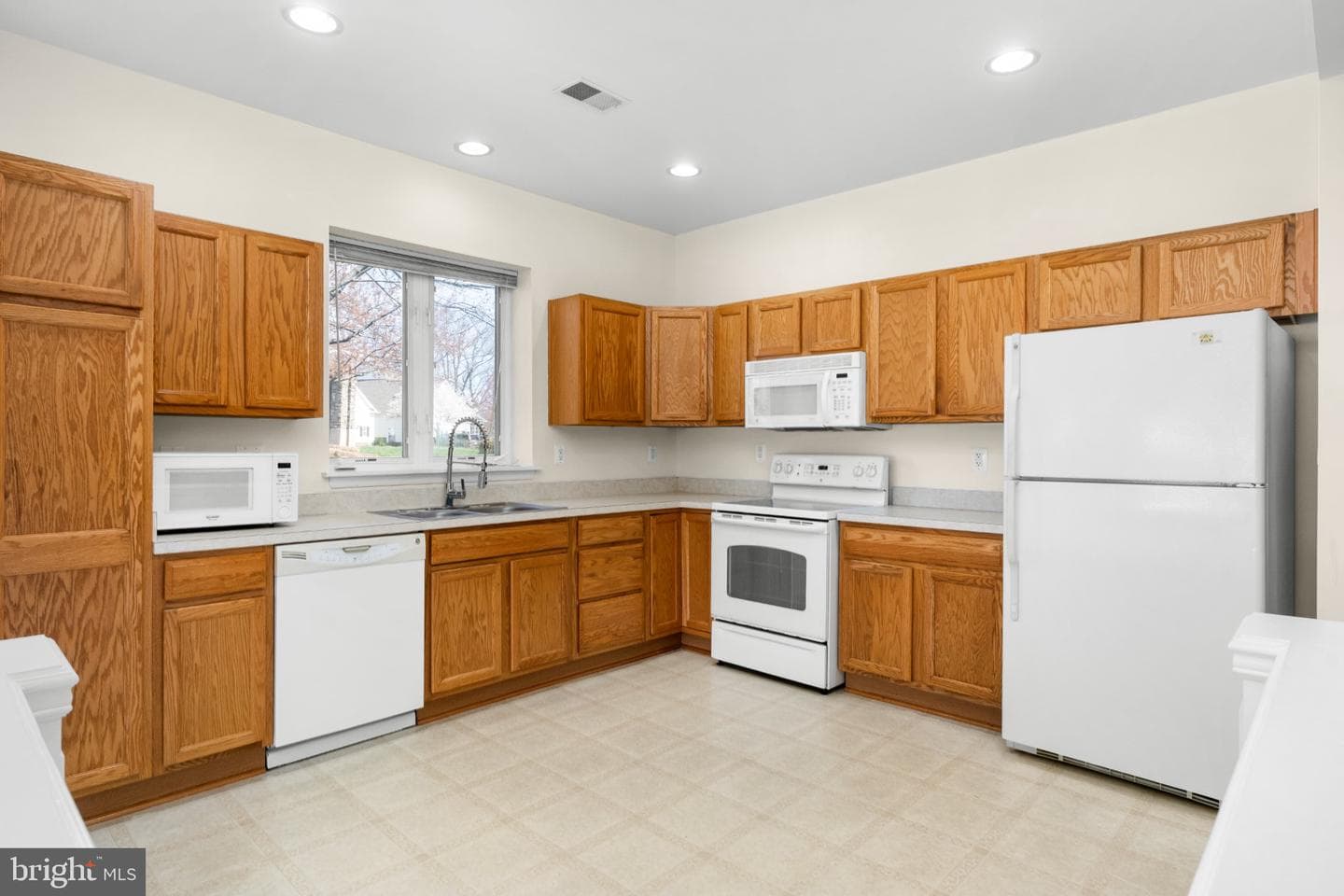10 Hartford Way #49-3 photo 15