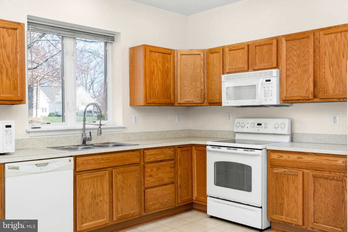 10 Hartford Way #49-3 photo 16