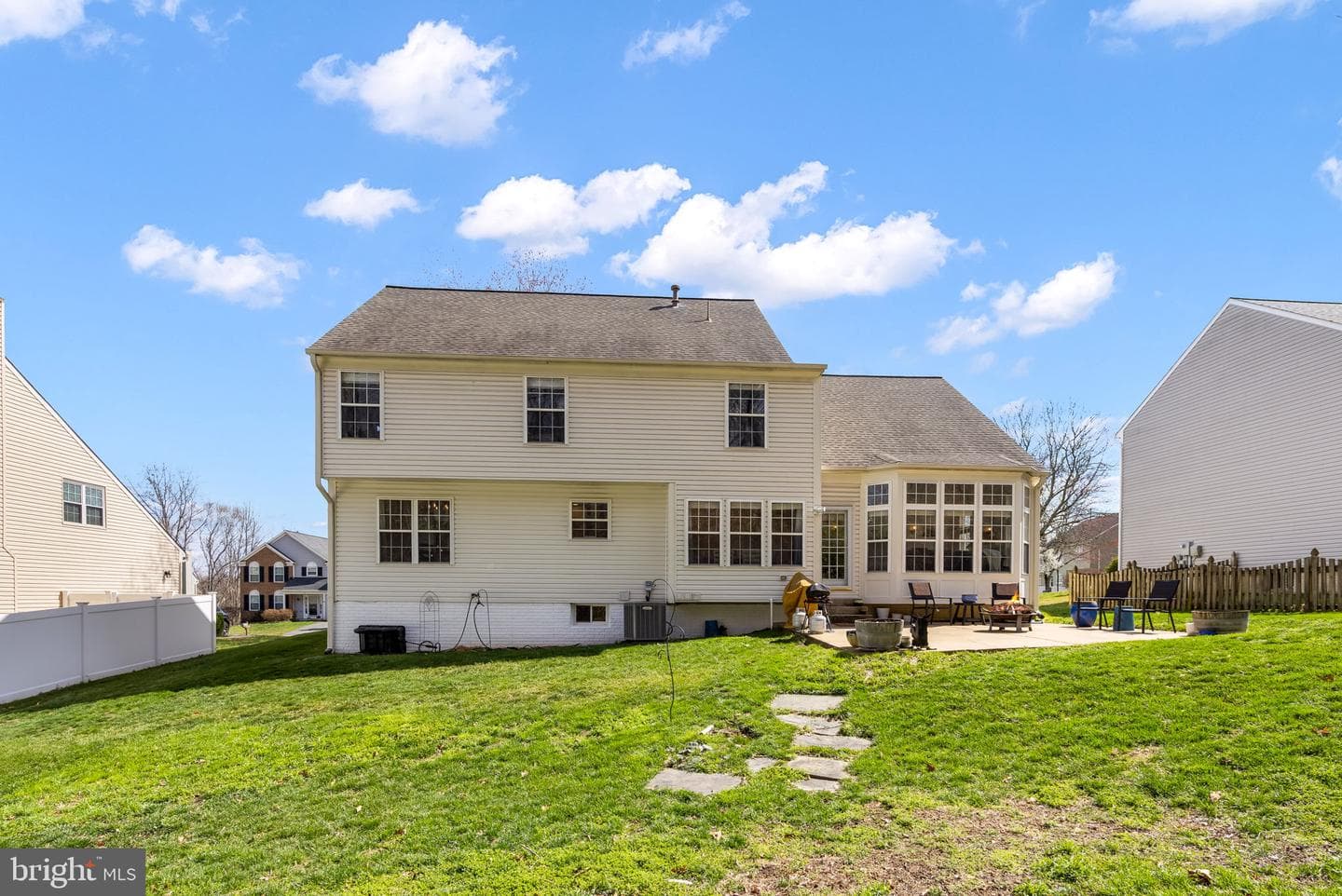 19 Francis Court photo 43