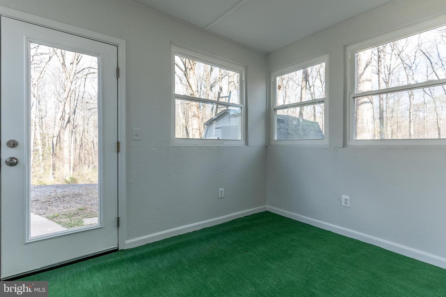 104 Longview Drive photo 34