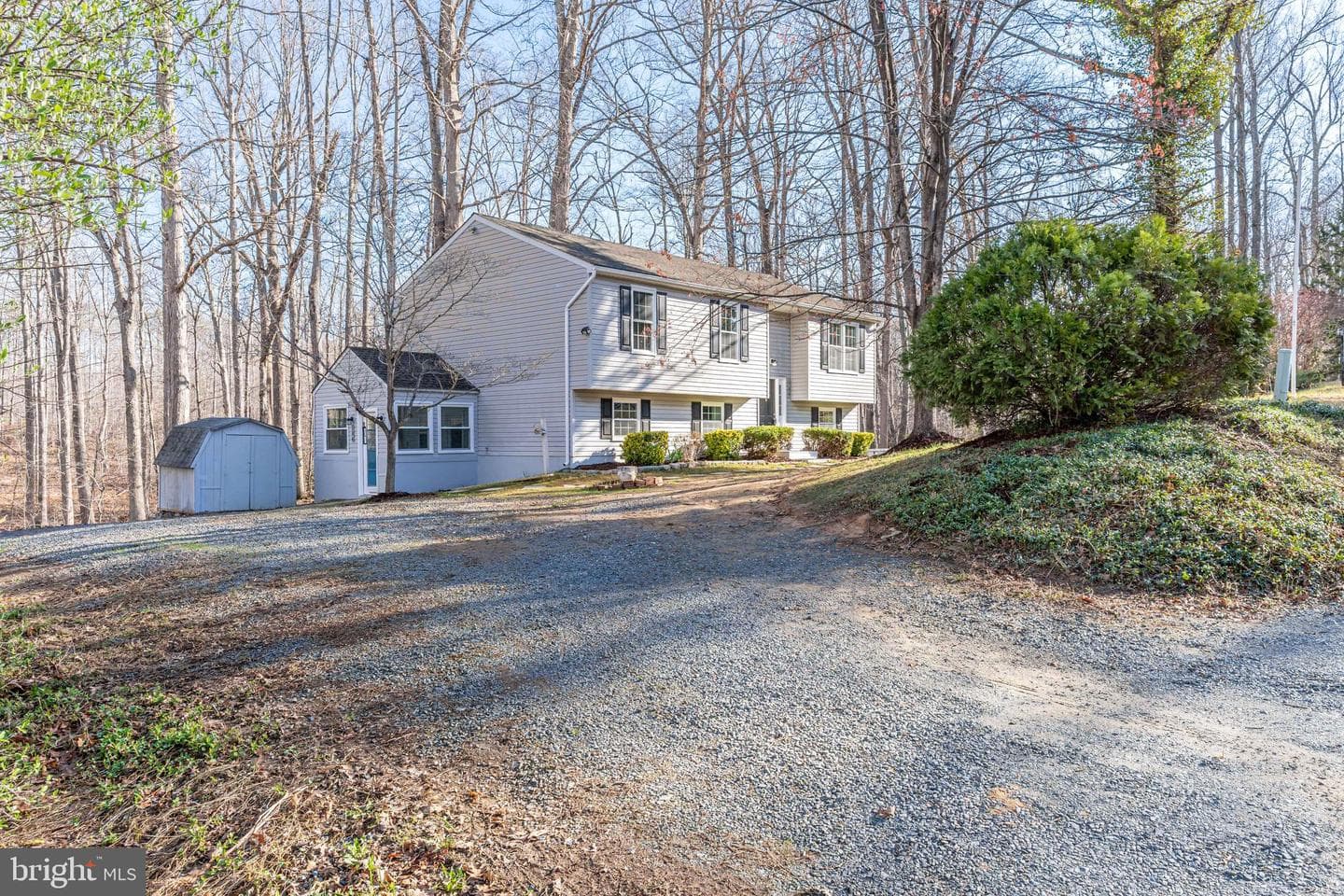 104 Longview Drive photo 4