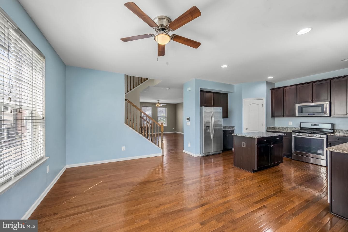 7 Coulter Lane photo 11
