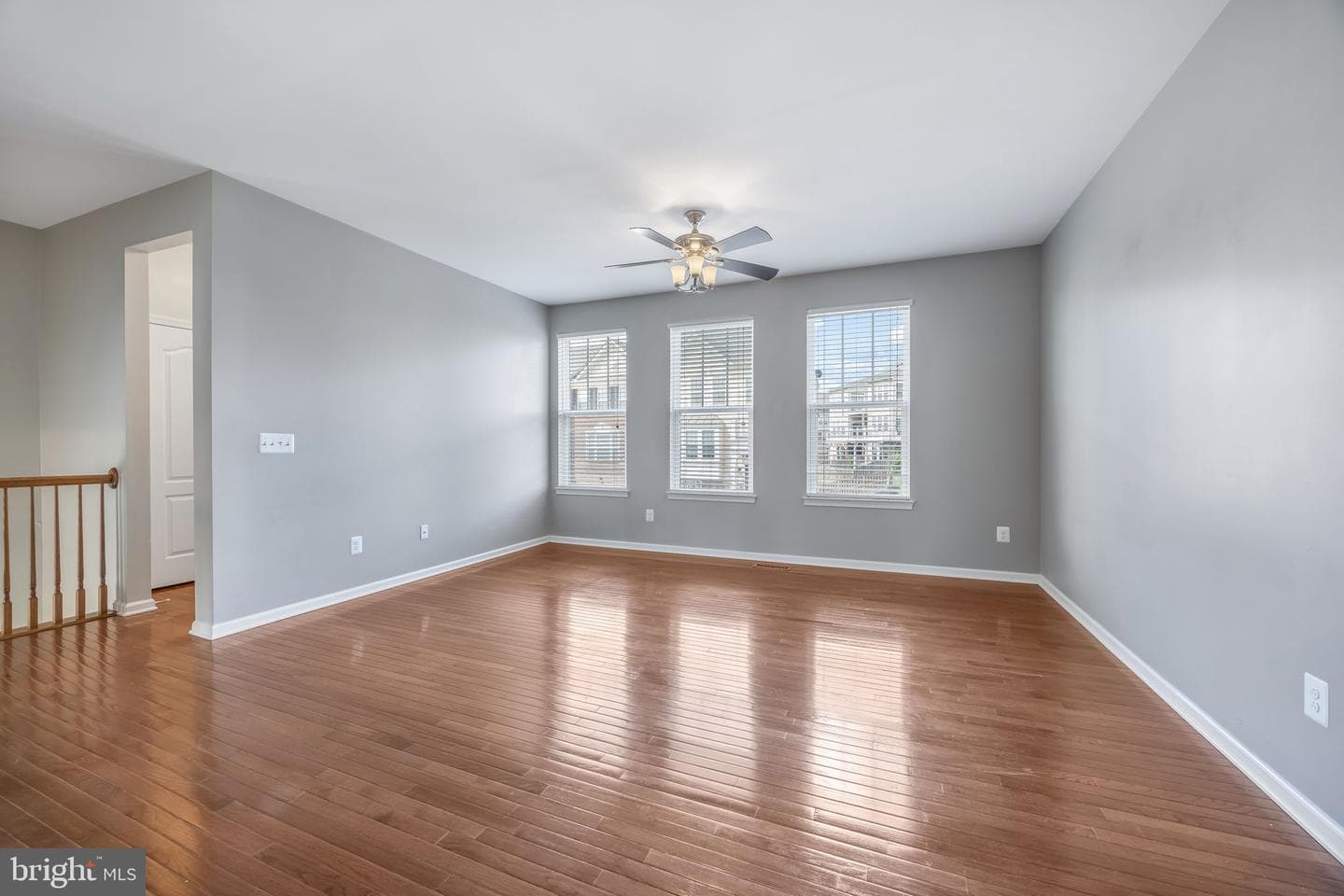 7 Coulter Lane photo 6