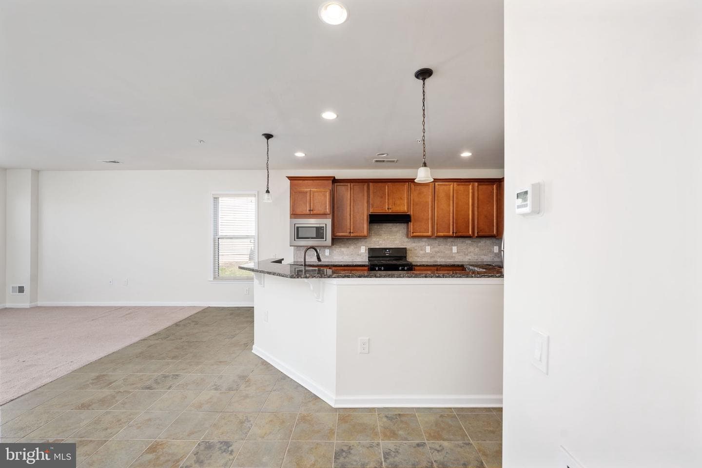 196 Denison Street photo 18