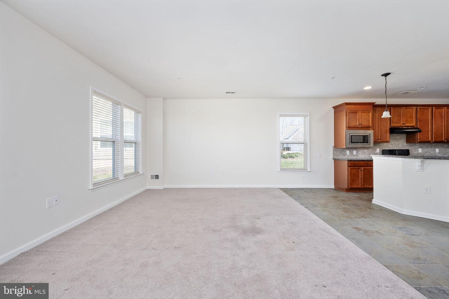 196 Denison Street photo 26