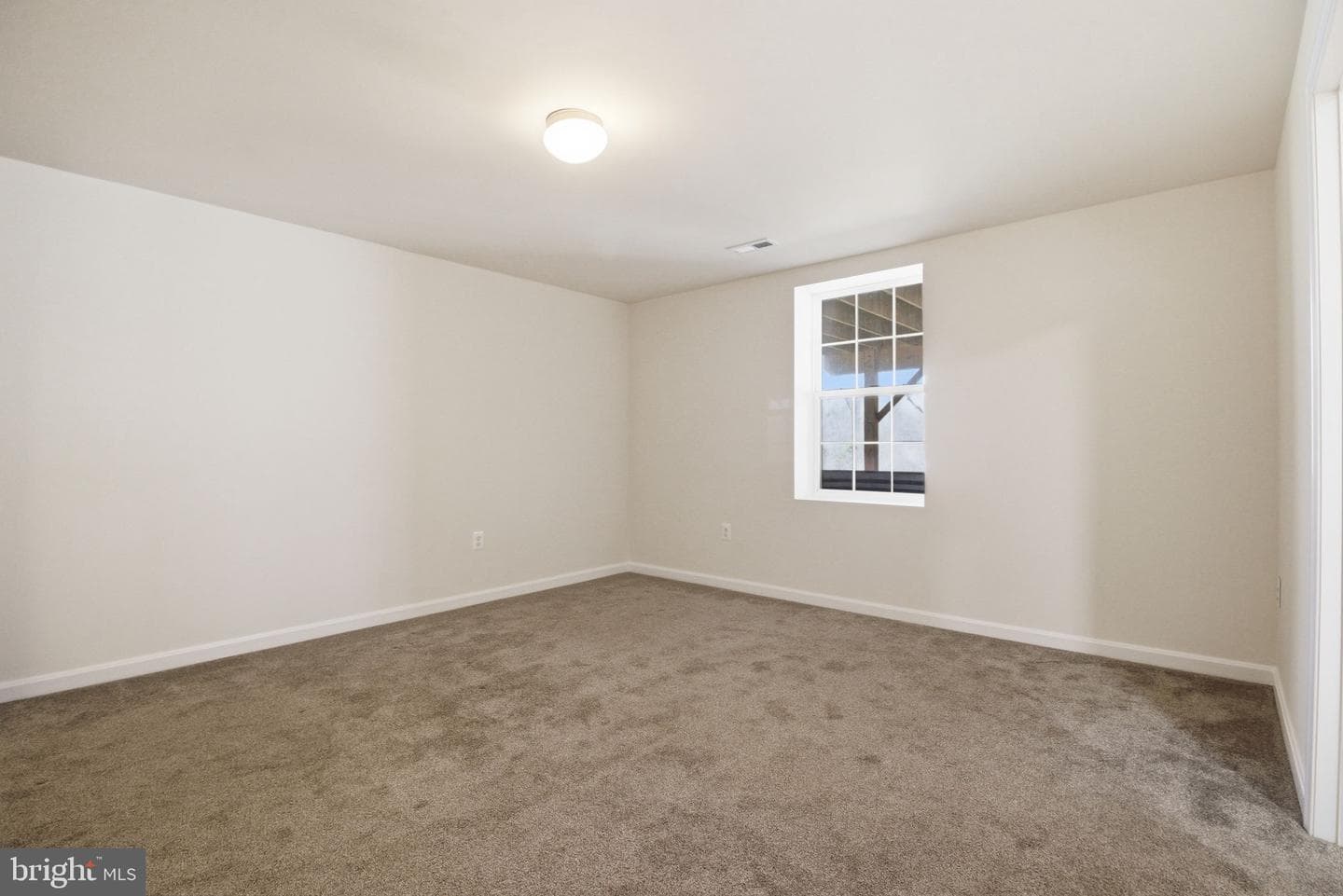 950 Grouse Pointe Drive photo 52