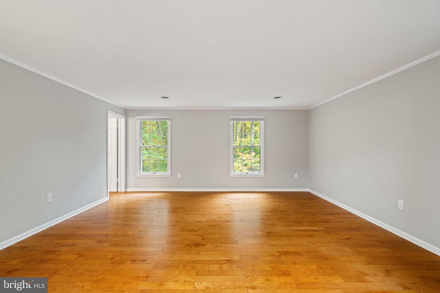 19 Windrush Court photo 32